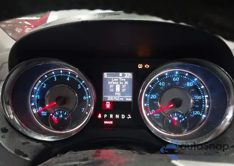 2015 Chrysler Town & Country Touring-L z USA, uszkodzony, nr VIN 2C4RC1CG6FR601103